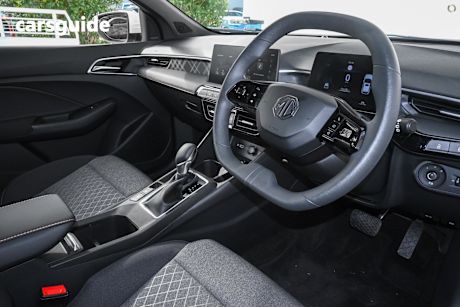 White 2025 MG MG3 Hatchback Excite