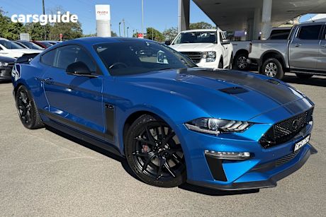 Blue 2019 Ford Mustang Fastback R-Spec