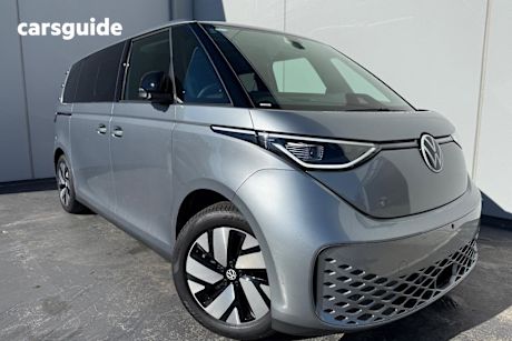 Silver 2025 Volkswagen ID. Buzz Wagon Pro Lwb
