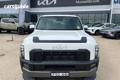 White 2025 Kia Tasman Double Cab Pick Up Sx+ (4X4) (Std) Black Fender