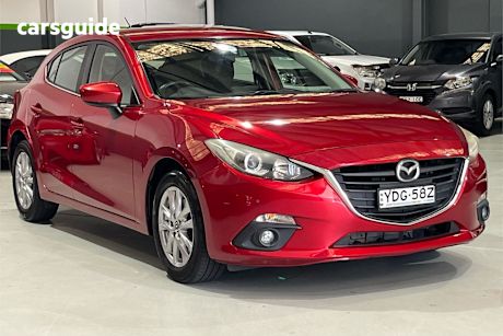 Red 2015 Mazda 3 Hatchback Maxx