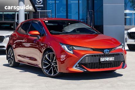 Red 2019 Toyota Corolla Hatchback Zr (Hybrid)