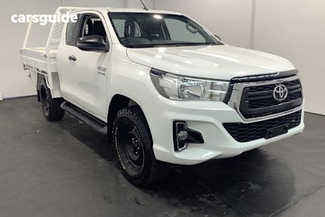 White 2019 Toyota Hilux X Cab Cab Chassis Sr (4X4)