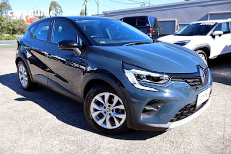 Blue 2022 Renault Captur Wagon Zen