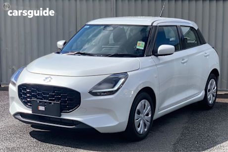 White 2025 Suzuki Swift Hatchback Hybrid