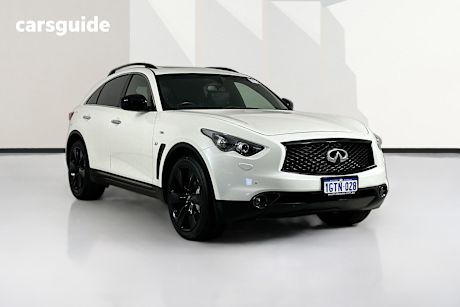 White 2019 Infiniti QX70 Wagon 3.7 S Premium