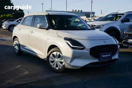 White 2025 Suzuki Swift Hatchback Hybrid