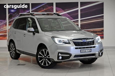 Silver 2017 Subaru Forester Wagon 2.5I-S