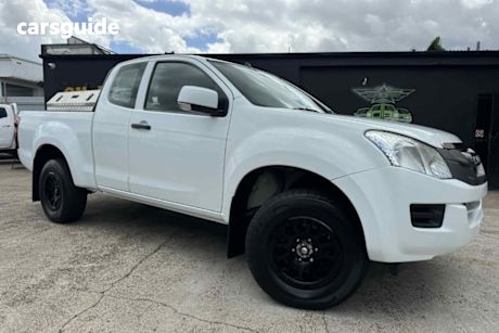 White 2016 Isuzu D-MAX Space Cab Utility Sx (4X2)