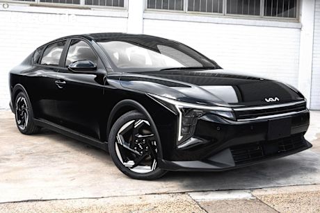 Black 2025 Kia K4 Sedan Sport+