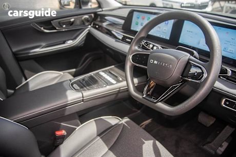 Silver 2024 Chery Omoda E5 Wagon Bx