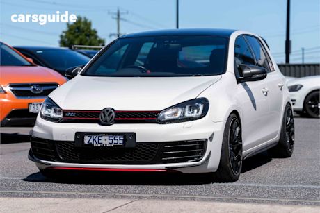 White 2012 Volkswagen Golf Hatchback Gti