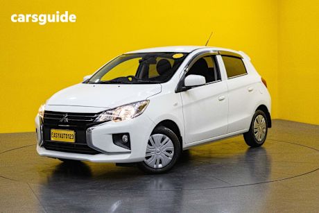 White 2021 Mitsubishi Mirage Hatchback Es