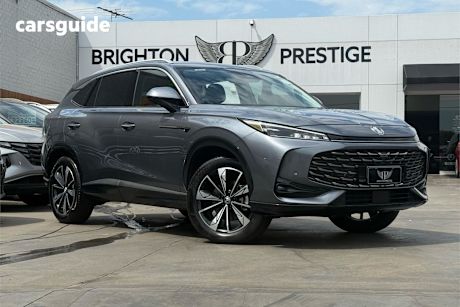 Grey 2024 MG HS Wagon Essence