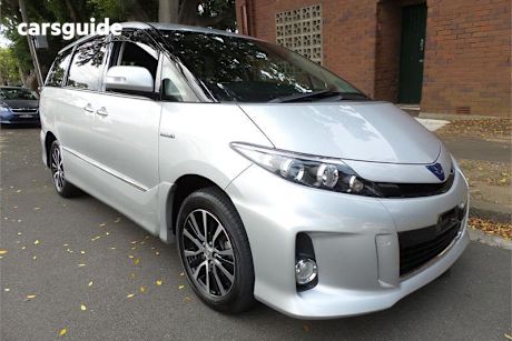 Silver 2014 Toyota Estima Commercial 4WD