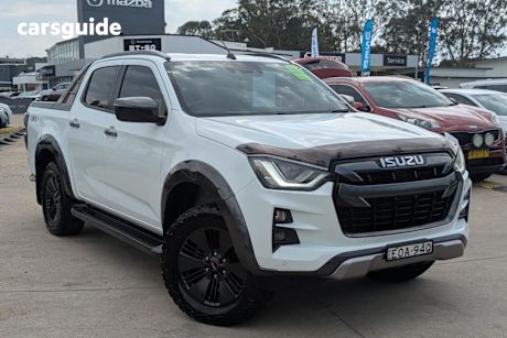 White 2021 Isuzu D-MAX Crew Cab Utility X-Terrain (4X4)