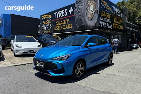 Blue 2024 MG MG3 Hatchback Excite