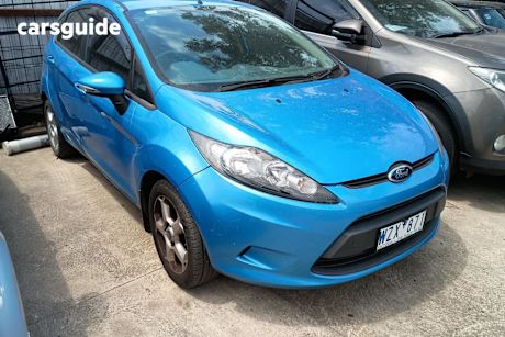 Blue 2009 Ford Fiesta Hatchback Lx