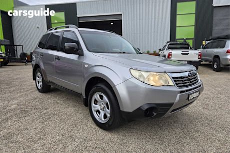 Silver 2010 Subaru Forester Wagon X