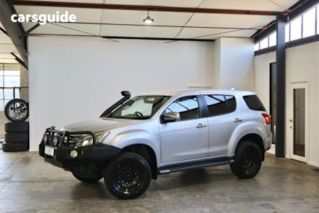 Silver 2014 Isuzu MU-X Wagon Ls-T (4X4)