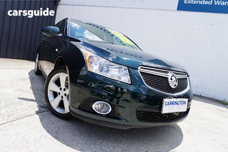 Green 2013 Holden Cruze Sedan Equipe