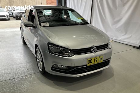 Silver 2016 Volkswagen Polo Hatch 81 TSI COMFORTLINE