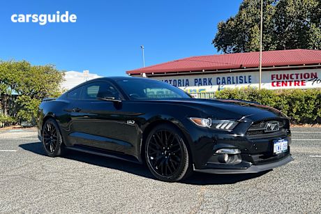 Black 2017 Ford Mustang Coupe Fastback Gt 5.0 V8