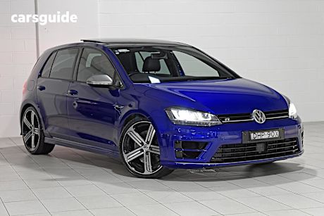 Blue 2016 Volkswagen Golf Hatchback R