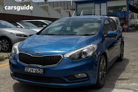 Blue 2014 Kia Cerato Hatchback Si