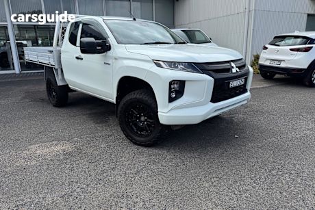White 2018 Mitsubishi Triton Double Cab Chassis Glx Adas (4X4)