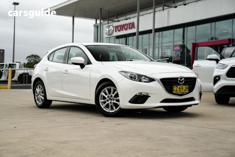 2015 Mazda 3 Hatchback Neo