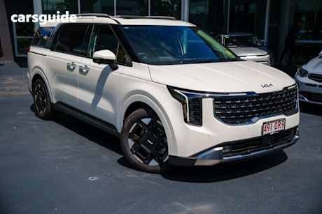 White 2025 Kia Carnival Wagon Gt-Line