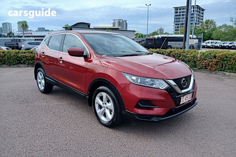 Red 2021 Nissan Qashqai Wagon St