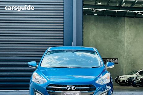 Blue 2015 Hyundai I30 Hatchback Active