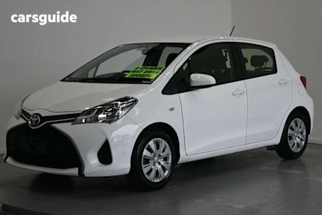 White 2016 Toyota Yaris Hatchback Ascent