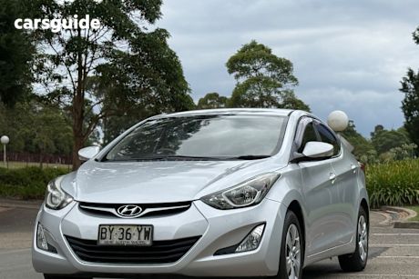 Silver 2014 Hyundai Elantra Sedan Active