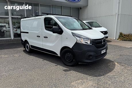 White 2020 Mitsubishi Express Van Glx Swb