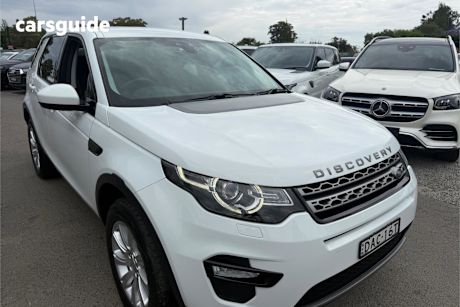 White 2015 Land Rover Discovery Sport Wagon Td4 Se