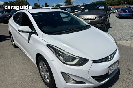 White 2014 Hyundai Elantra Sedan Active