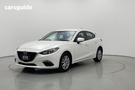 White 2015 Mazda 3 Hatchback Neo