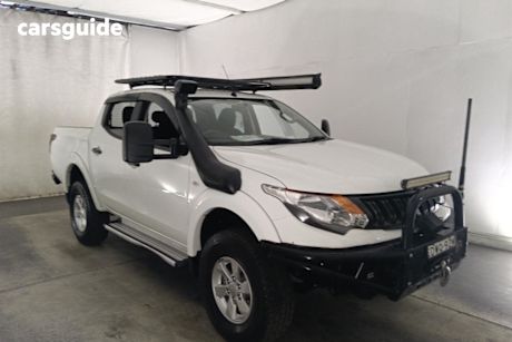 White 2018 Mitsubishi Triton Dual Cab Utility Glx Plus (4X4)