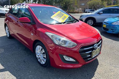 Red 2015 Hyundai I30 Hatchback Active