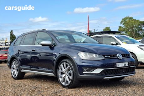 Blue 2016 Volkswagen Golf Wagon Alltrack 132 Tsi