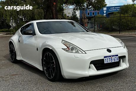 White 2017 Nissan 370Z Coupe NISMO Z34 MY18