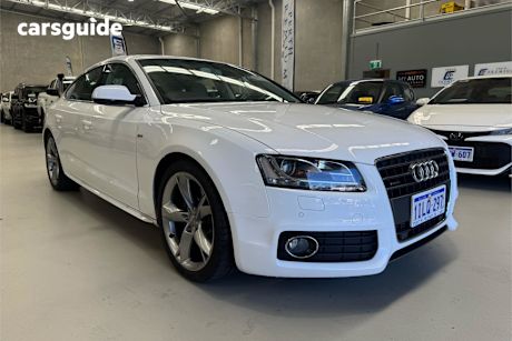 White 2010 Audi A5 Hatchback Sportback 2.0 Tfsi Quattro
