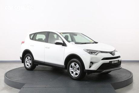 White 2018 Toyota RAV4 Wagon Gx (2Wd)