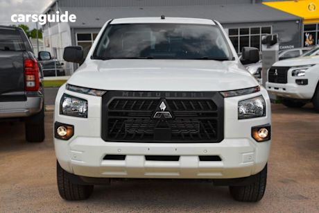 White 2024 Mitsubishi Triton Double Cab Pick Up Glx-R