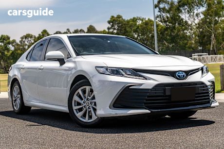 White 2022 Toyota Camry Sedan Ascent