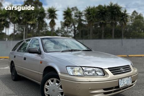 Silver 2000 Toyota Camry Wagon Conquest
