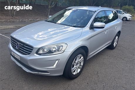 Silver 2015 Volvo XC60 Wagon D4 Kinetic